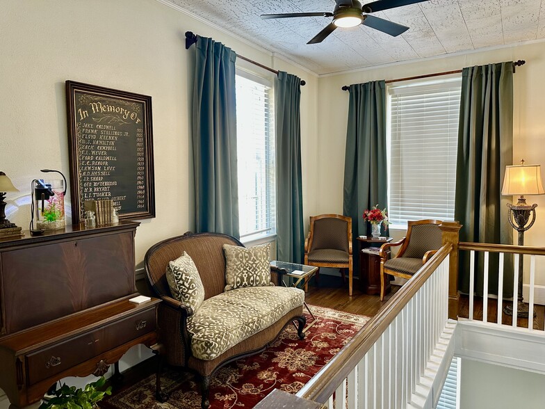 More Photos Of 1424 E Main St, Humboldt Hospitality For Sale