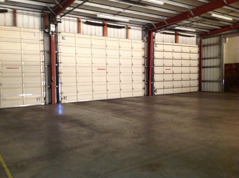 More Photos Of 469 Nehalem St, Clatskanie Warehouse For Lease