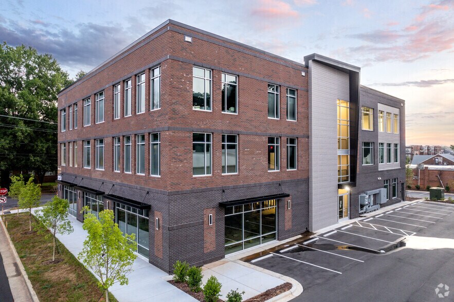 More Photos Of 1800 Central Ave, Charlotte Office For Lease