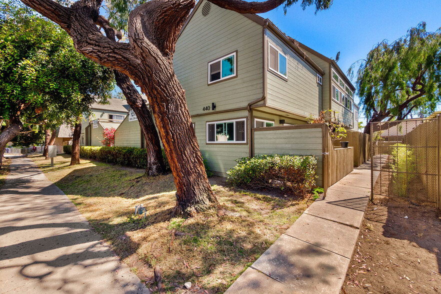 Primary Photo Of 430-440 Linden Dr, Oxnard Apartments For Sale