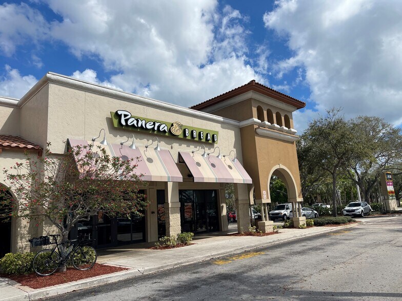 More Photos Of 6661-6779 W Indiantown Rd, Jupiter Unknown For Lease