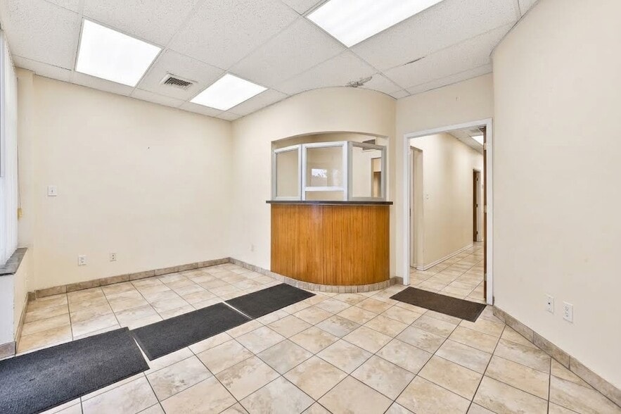 More Photos Of 2345 65th St, Brooklyn Storefront Retail Office For Sale