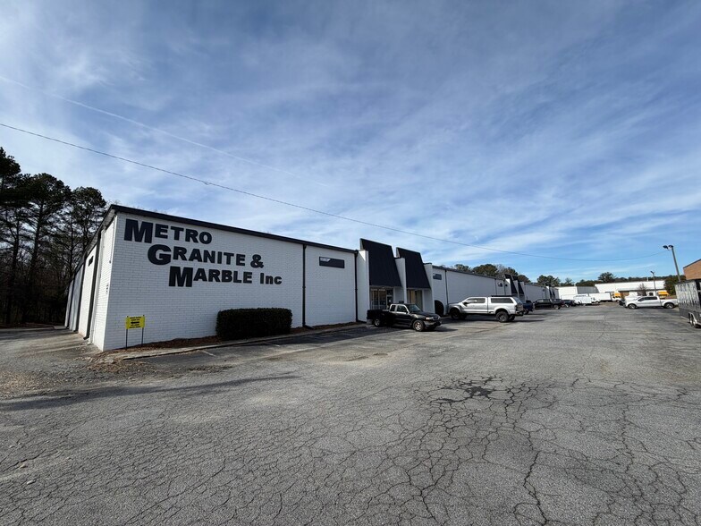 Primary Photo Of 1841-1871 Warren Pl, Norcross Warehouse For Lease