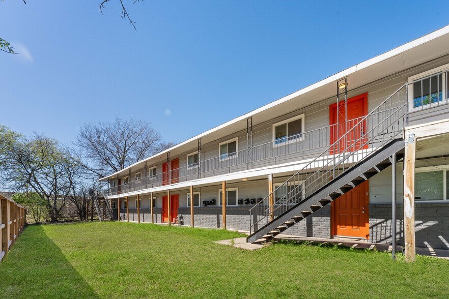 More Photos Of 2807 Observation Dr, San Antonio Apartments For Sale