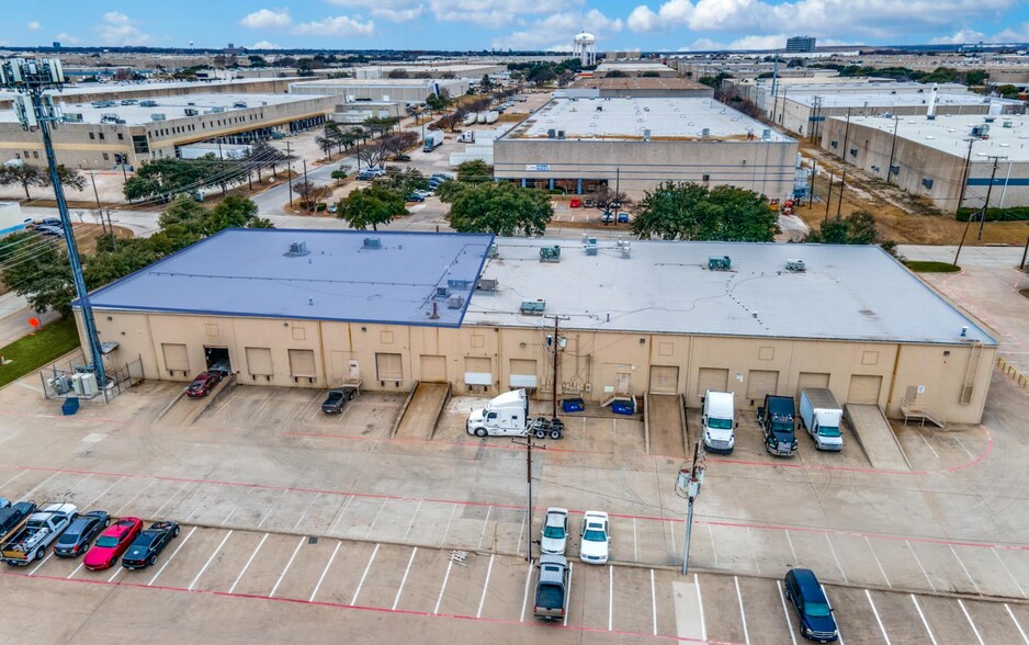 More Photos Of 2202 113th St, Grand Prairie Distribution For Lease