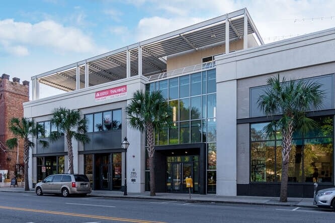 More Photos Of 145 Calhoun St, Charleston Storefront For Lease