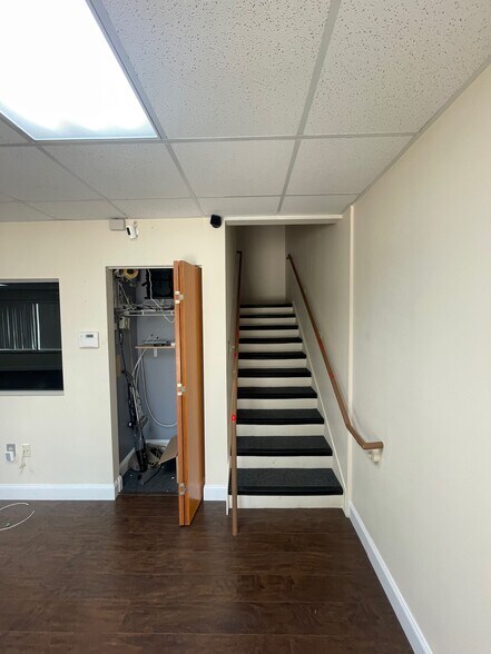 More Photos Of 4333 Silver Star Rd, Orlando Warehouse For Sale