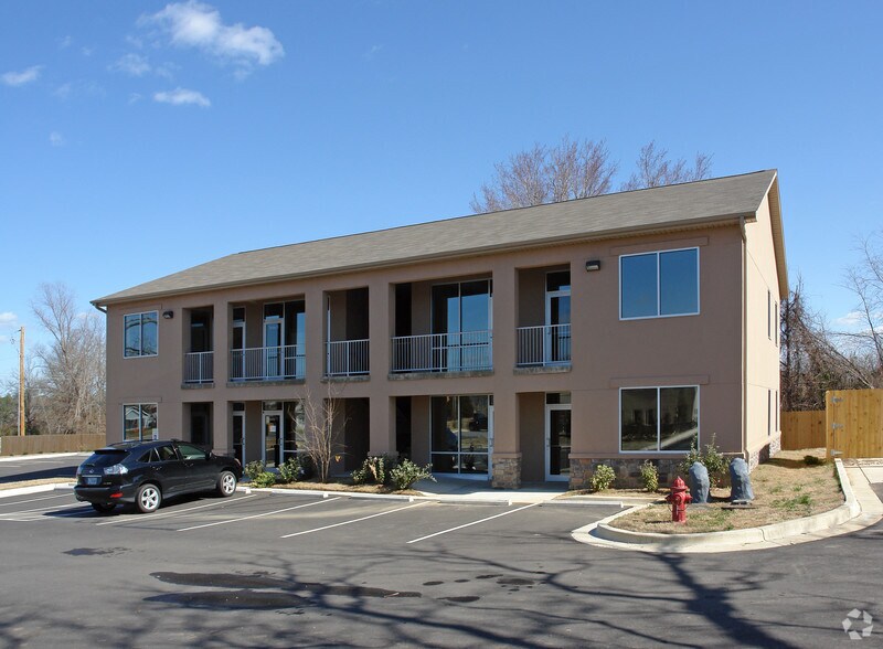 More Photos Of 16603 Cantrell Rd, Little Rock Unknown For Lease