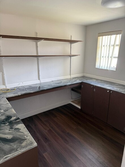 More Photos Of 16600 NE 8th Ave, North Miami Beach Medical For Lease