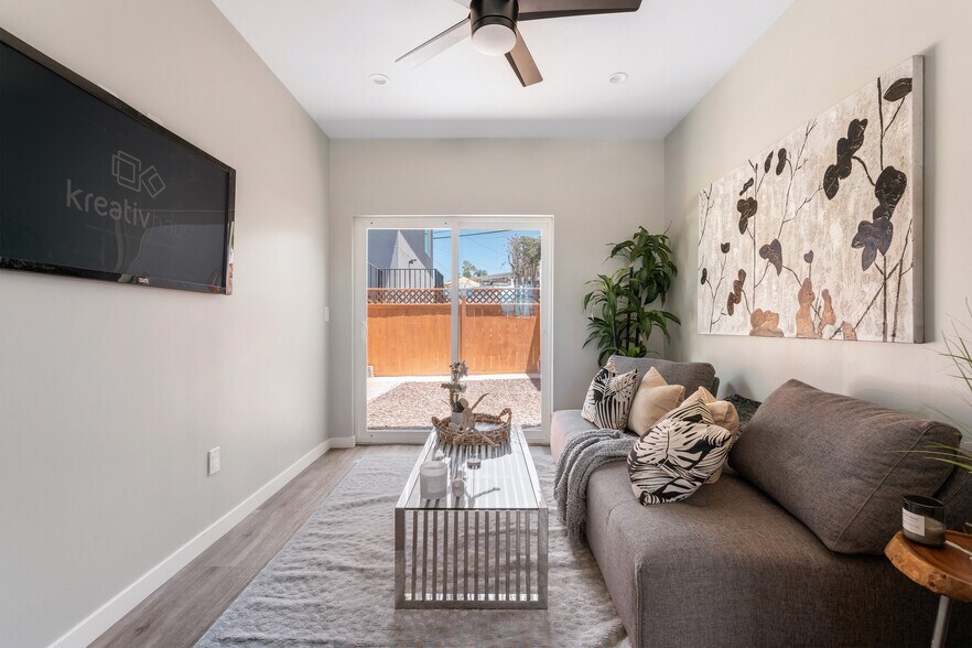More Photos Of 4924-4926 Iroquois Ave, San Diego Specialty For Sale