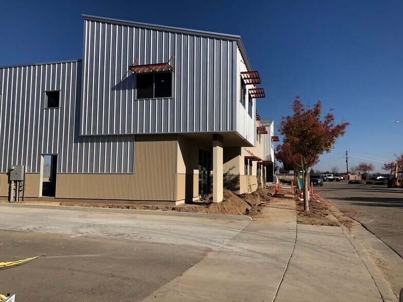 More Photos Of 3510-3512 Combine St, Paso Robles Industrial For Lease