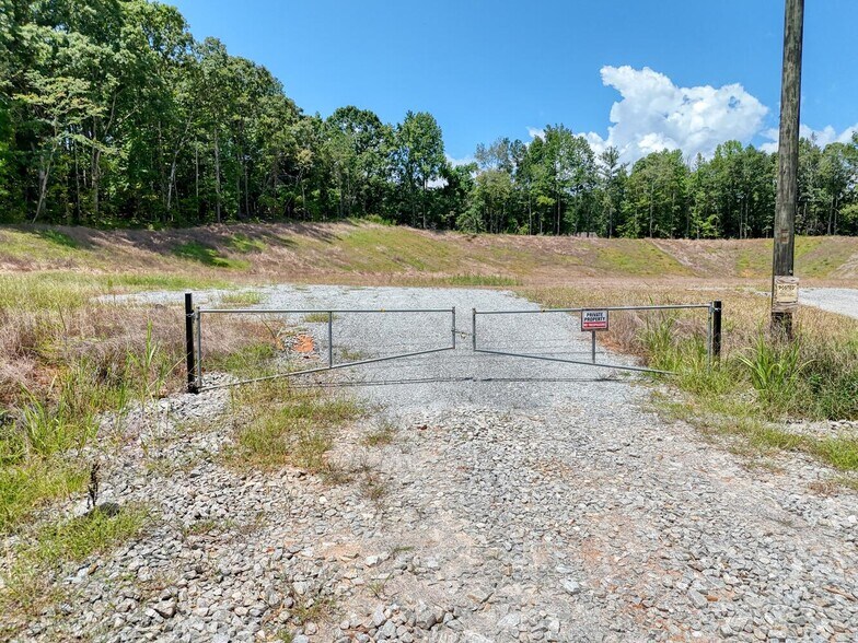 More Photos Of 5908 Atlanta Hwy, Flowery Branch Land For Sale