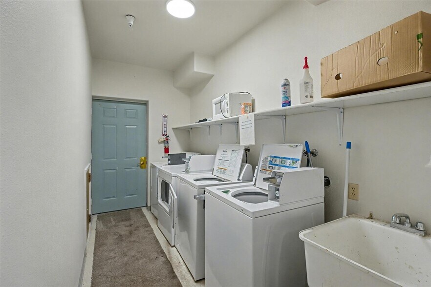 More Photos Of 305 46th St N, Great Falls Apartments For Sale