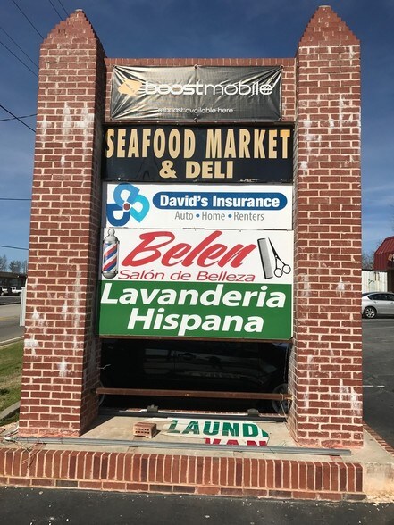 More Photos Of 227 Atlanta Hwy, Gainesville Freestanding For Sale