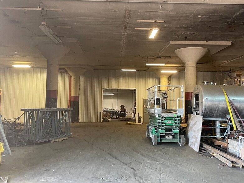 More Photos Of 1531 Tremont St, Cincinnati Manufacturing For Sale