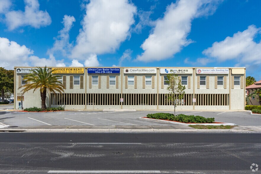 More Photos Of 2501 E Commercial Blvd, Fort Lauderdale Medical For Lease