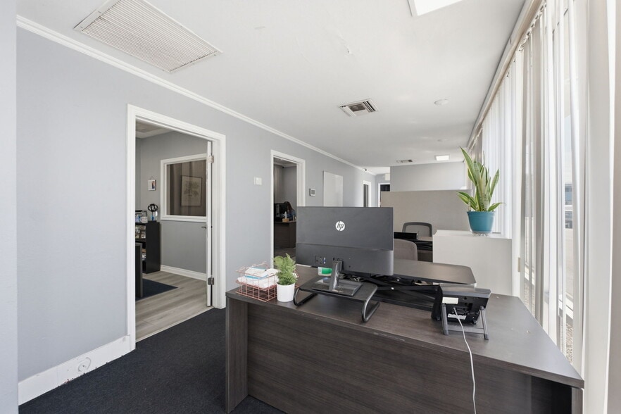 More Photos Of 746 N Mountain Ave, Ontario Freestanding For Lease