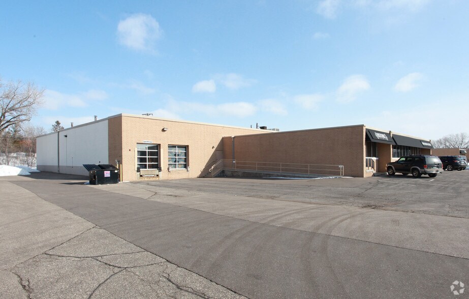More Photos Of 4906-4918 W 35th St, Saint Louis Park Flex For Lease