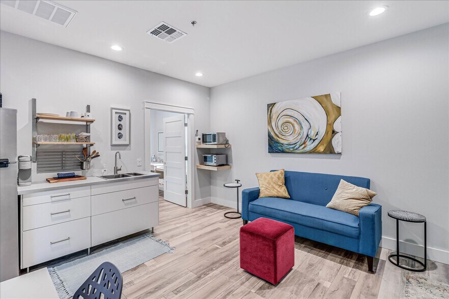 More Photos Of 121 Cut Off Rd, Port Aransas Office Residential For Sale