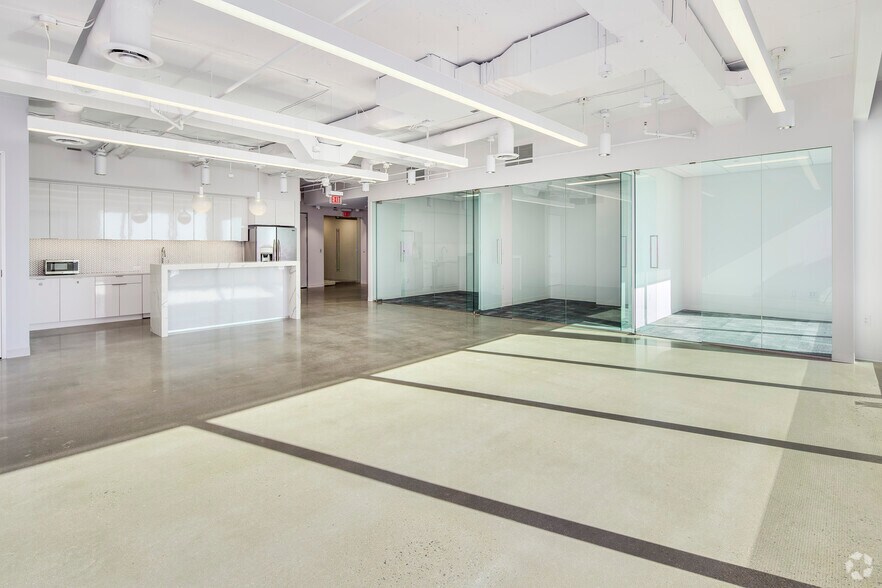More Photos Of 4500 East West Hwy, Bethesda Office For Lease