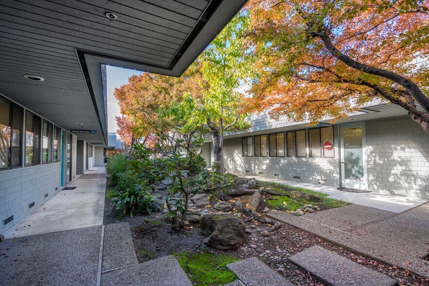 More Photos Of 2448 Guerneville Rd, Santa Rosa Medical For Sale