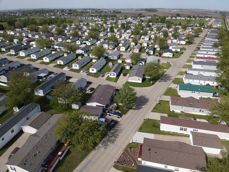 More Photos Of , Cedar Rapids Multifamily For Sale