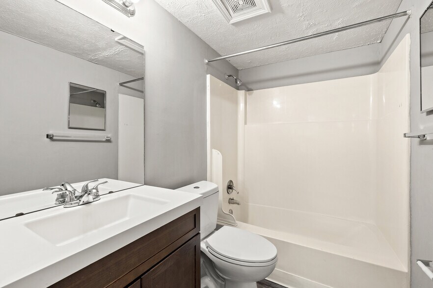 More Photos Of , Lexington Multifamily For Sale