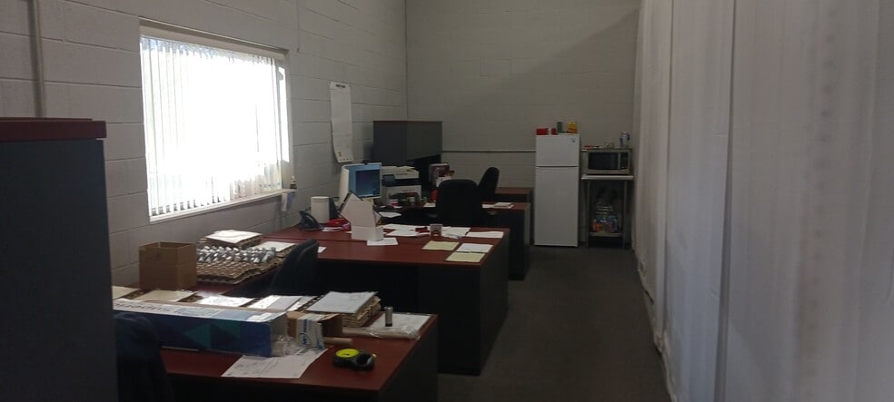 More Photos Of 301-315 Camars Dr, Warminster Research And Development For Lease