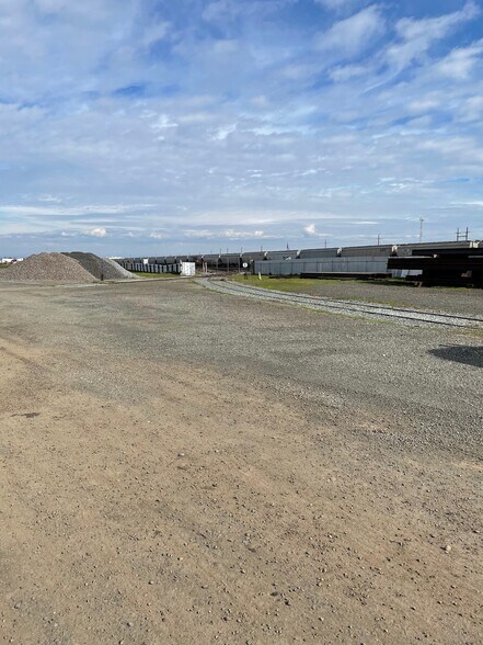 More Photos Of 7920 Antelope North Rd, Antelope Land For Lease