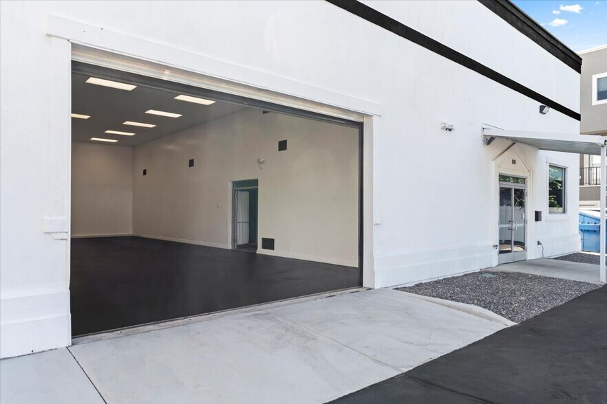 More Photos Of 90 Cross St, Layton Freestanding For Sale