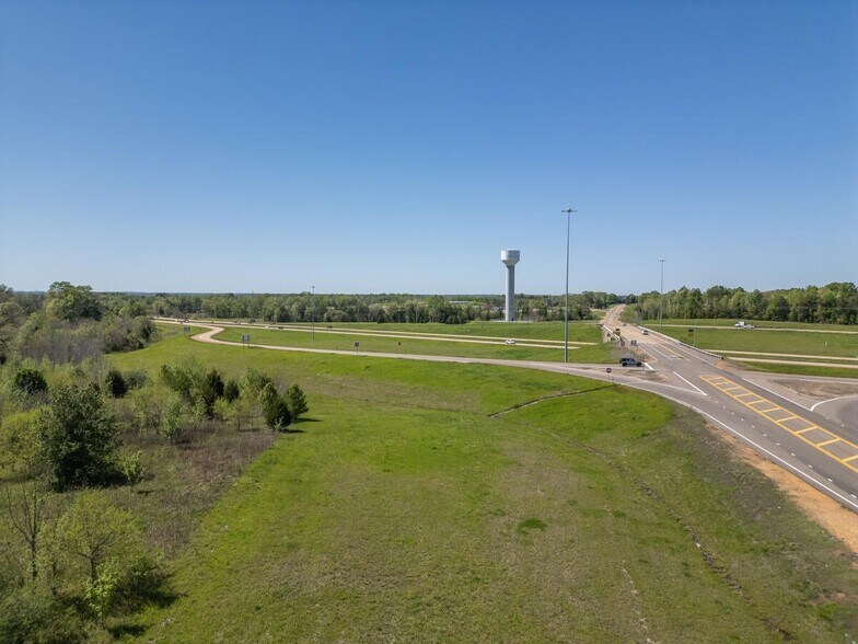 More Photos Of U.S HWY 82, Starkville Land For Sale