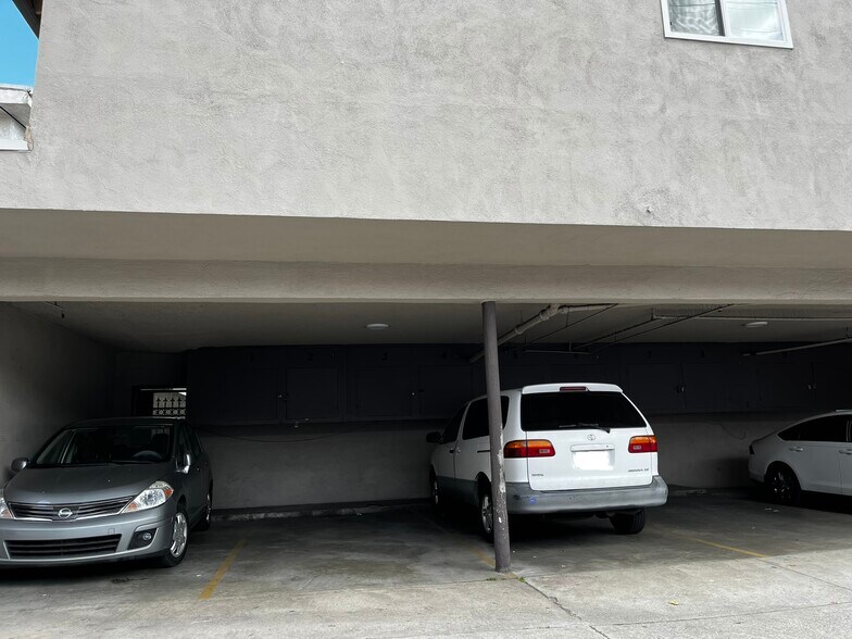 More Photos Of 1057 Western Ave, Glendale Apartments For Sale