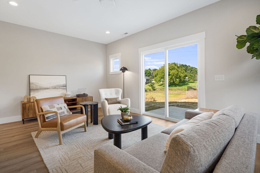 More Photos Of 5, 7, 9, 11 Bolton St, Asheville Apartments For Sale