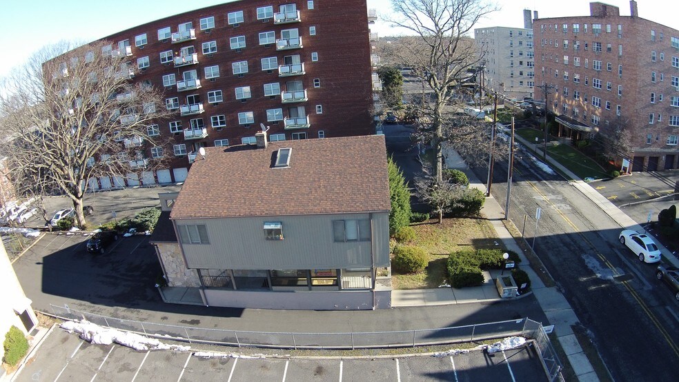 More Photos Of 16 Jefferson St, Hackensack Office Residential For Lease
