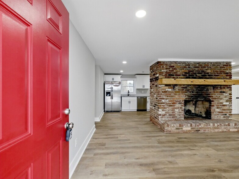 More Photos Of 3473 Atlanta Hwy, Flowery Branch Office For Sale