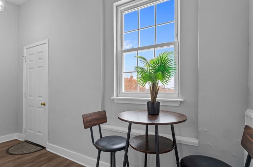 More Photos Of 214-216 E Main St, Richmond Storefront Retail Residential For Sale