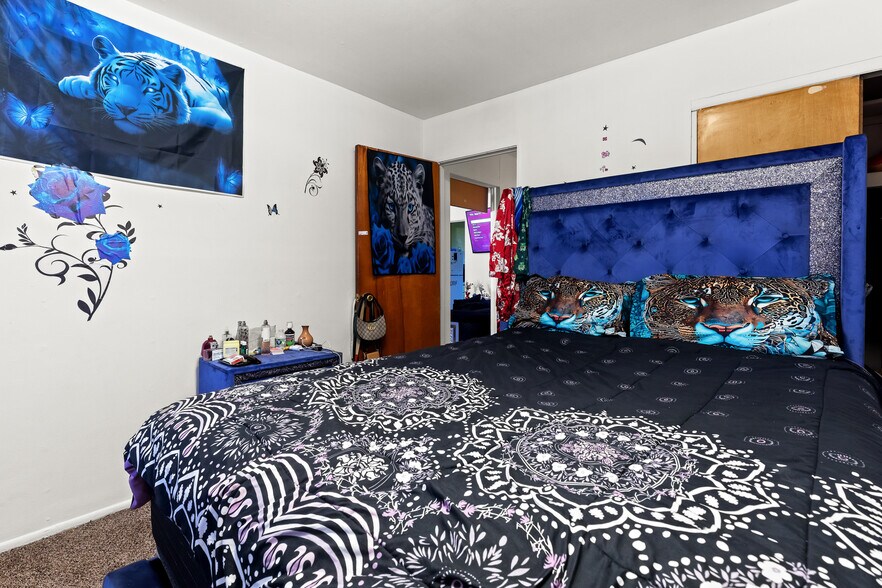 More Photos Of 12880 Dolphin St, Detroit Apartments For Sale