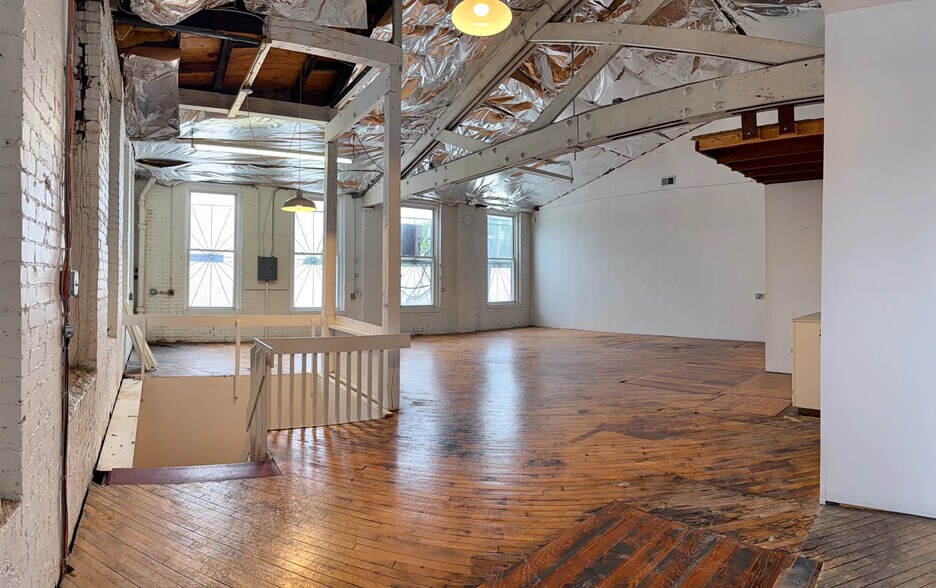 More Photos Of 1100 W Town St, Columbus Industrial For Sale