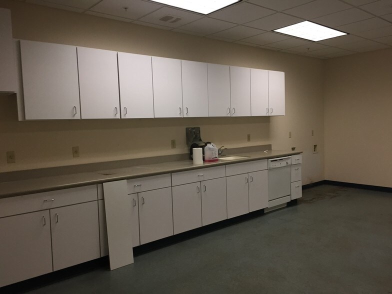 More Photos Of 3829 Forest Pky, North Tonawanda Industrial For Lease