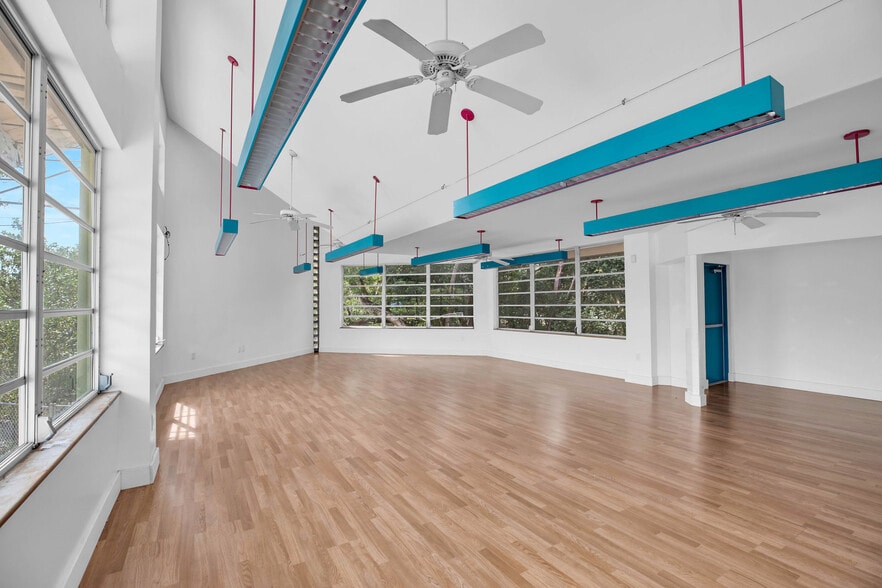 More Photos Of 92295 Old Hwy, Tavernier Schools For Sale