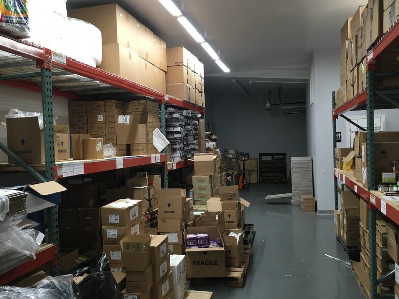 More Photos Of 182 Vermont Ave, Staten Island Light Distribution For Lease