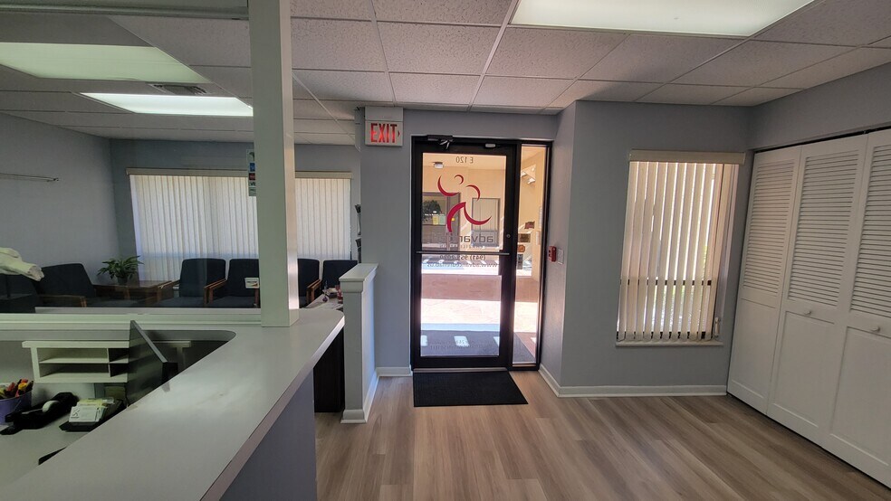 More Photos Of 2831 Ringling Blvd, Sarasota Medical For Sale