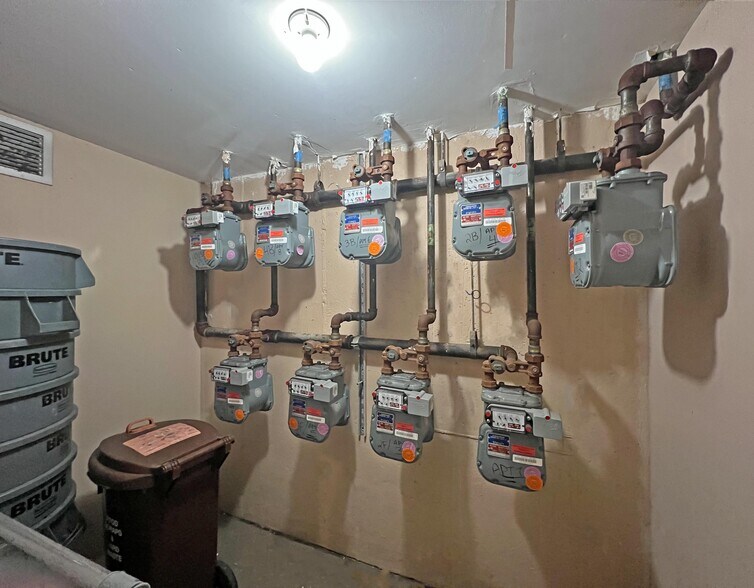 More Photos Of 3144 Hull Ave, Bronx Apartments For Sale