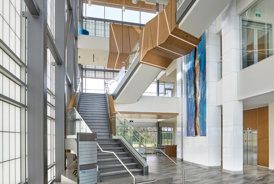 More Photos Of 1074 103A St SW, Edmonton Office For Lease