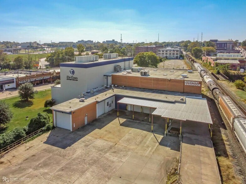More Photos Of 400 Lake St, Shreveport Warehouse For Sale