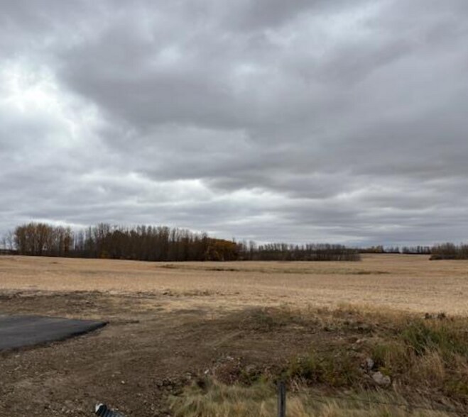 More Photos Of TWPR 514 & RR 233, Sherwood Park Land For Sale