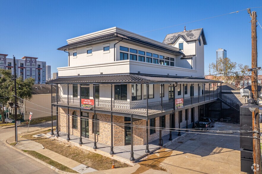 More Photos Of 138 W Gray St, Houston Office For Lease