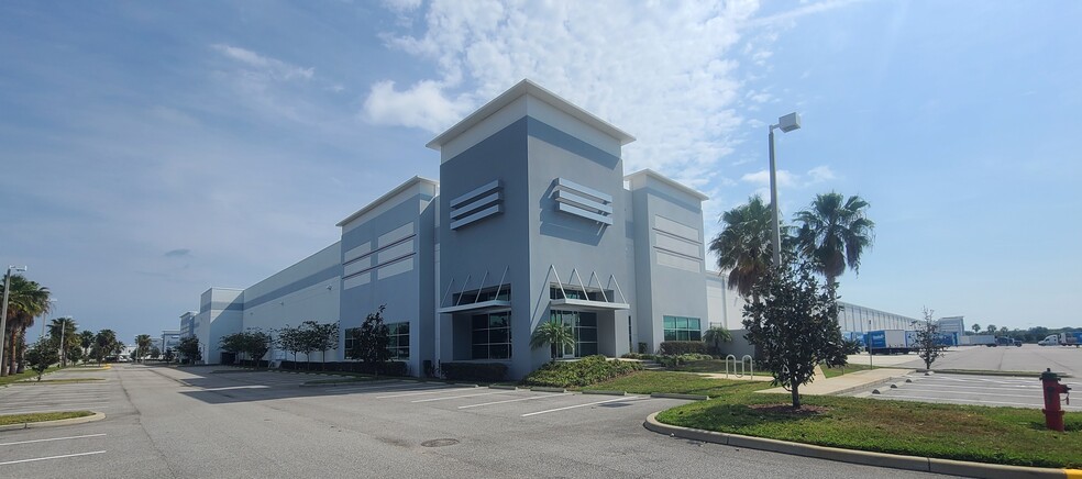 Primary Photo Of 1801 Boice Pond Rd, Orlando Unknown For Lease