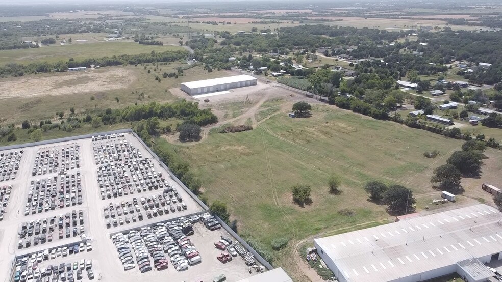 More Photos Of 14597 N IH 35, Elm Mott Unknown For Lease