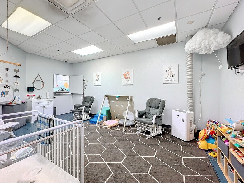 More Photos Of 509 S Park Ave, Apopka Religious Facility For Sale